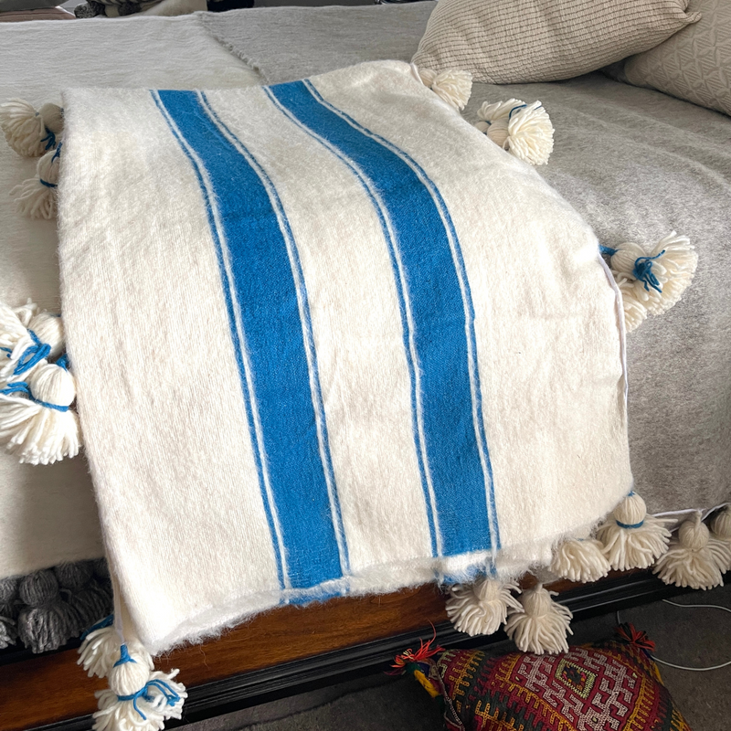 Moroccan Wool Blanket: Hand-Woven, Off-White with Stripes - 118"x78