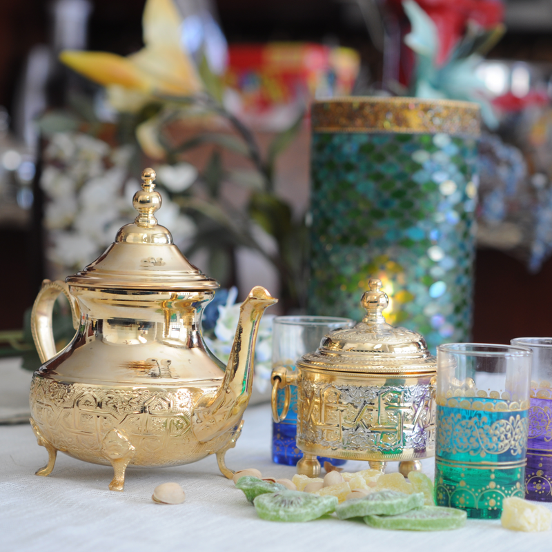 Hand Chiseled Wide Base Arabesque Copper Teapot- Gold