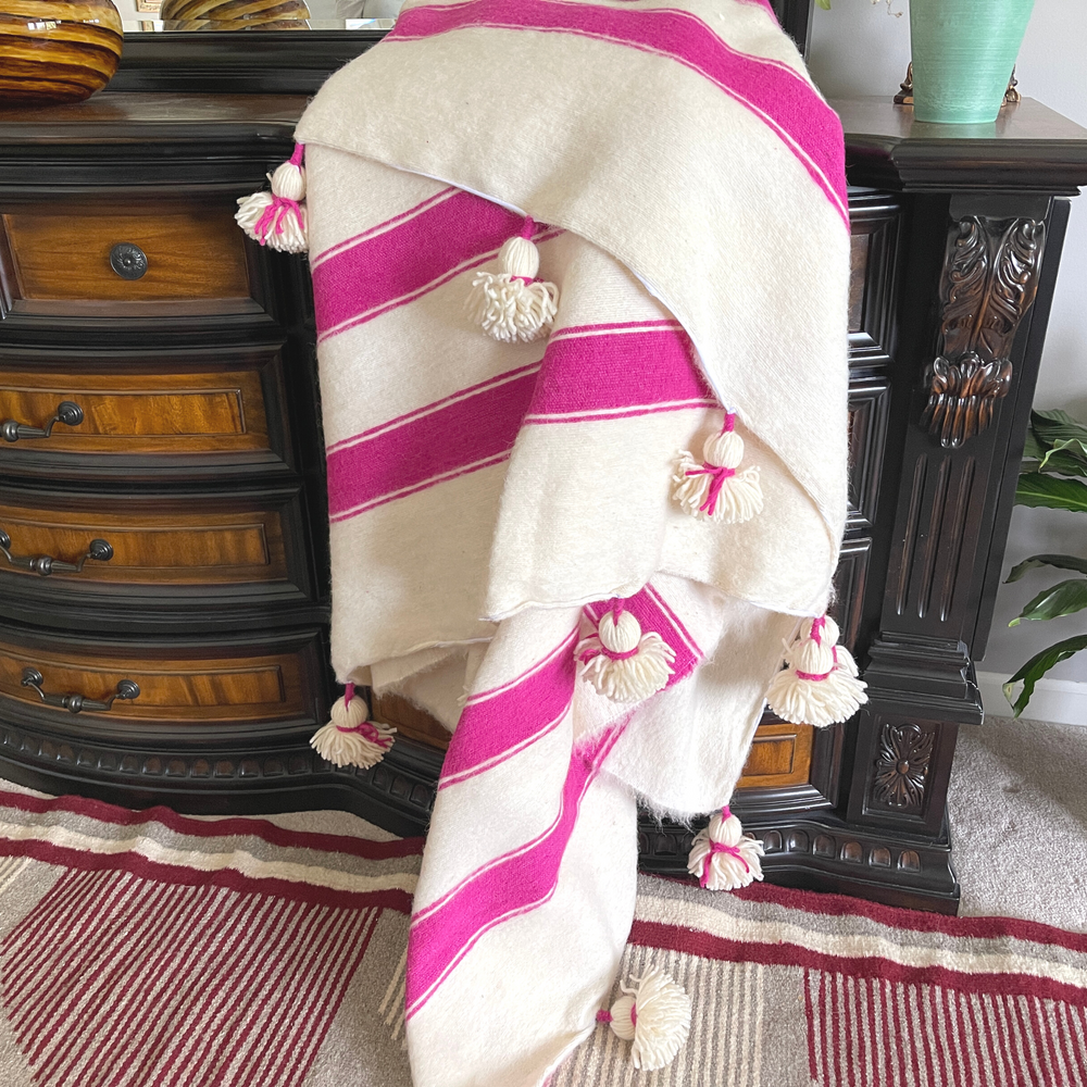 Moroccan Wool Blanket Hand Woven Off White with Stripes 118