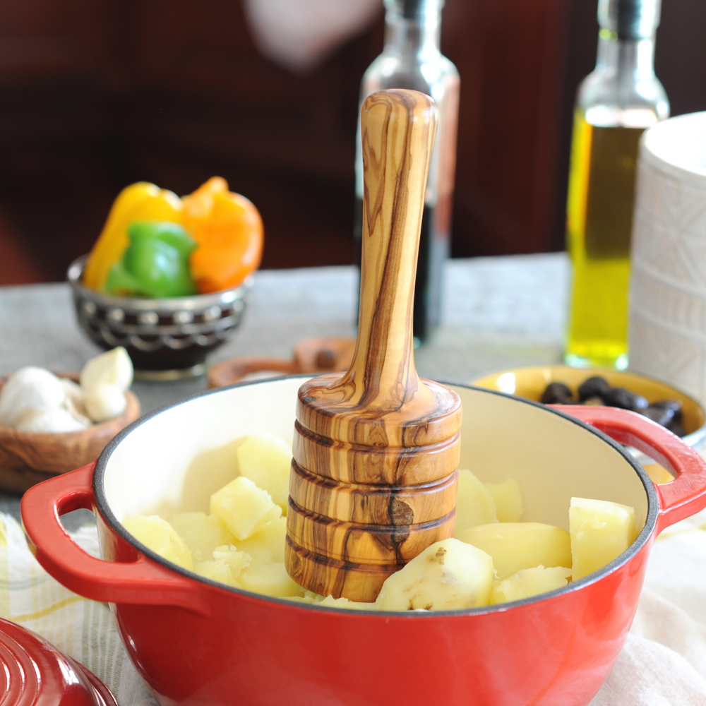 Kitchen utensils online potato masher