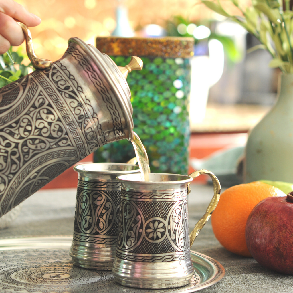 Hand Chiseled Arabesque Copper Small Mug