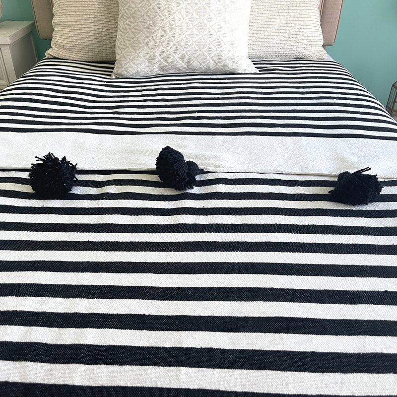 Striped bed throw hot sale