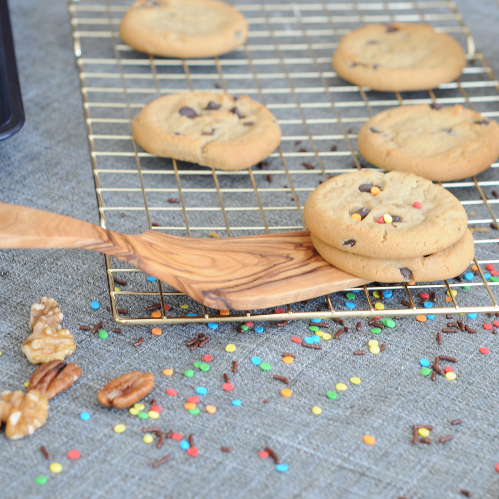 Olive Wood Spatula- Serving Spatula for Pizza/Cake at BeldiNest